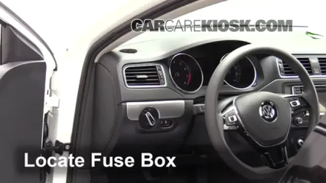 2017 Volkswagen Jetta S 1.4L 4 Cyl. Turbo Fuse (Interior) Check